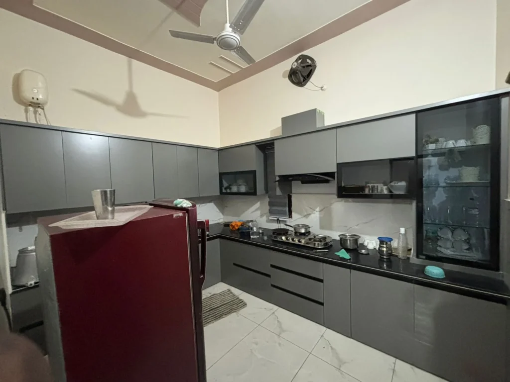 Aluminum modular kitchen manufacturer Karnal